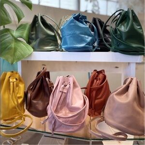 Nuage Bleu Maui Leather Bucket Cinch Crossbody Bag Lizard Green NWT